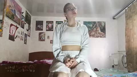Sofia online show from June 2026 05:22:02 PM