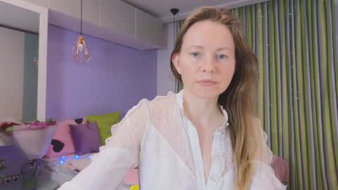 janepearl online show from January 2025 09:46:02 PM