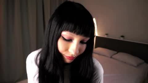 Breanna online show from April 2026 05:57:01 PM