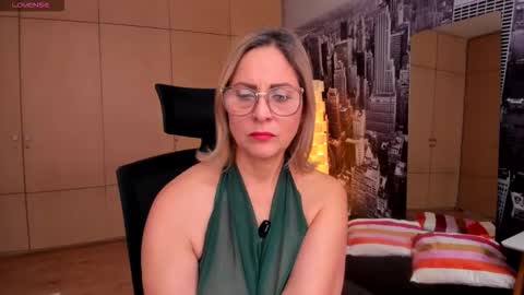 JANE TURNER MILF online show from March 2026 01:37:02 PM