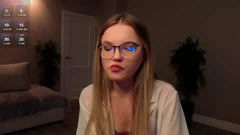 Snapshot of janewirtz chatting on January 2026 06:05:02 AM Hi Im Alice and here youll find something online show from January 2026 06:05:02 AM