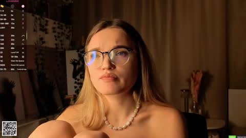 Snapshot of janewirtz chatting on February 2026 06:40:02 AM Hi Im Alice and here youll find something online show from February 2026 06:40:02 AM