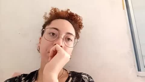 janitamoons online show from March 2026 11:29:02 AM