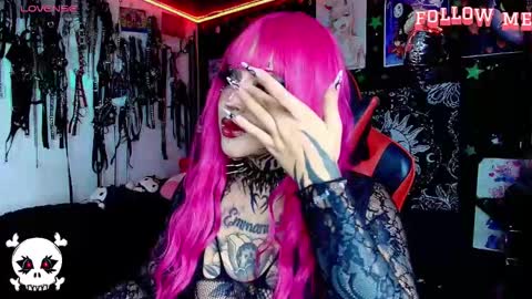      online show from February 2026 09:33:01 PM