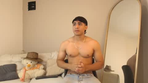 janomar01 online show from February 2026 12:37:01 PM