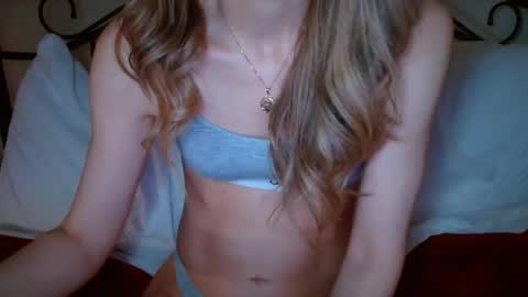 Snapshot of januarydaze chatting on November 2025 06:46:01 AM the small pp whisperer ball puncher online show from November 2025 06:46:01 AM