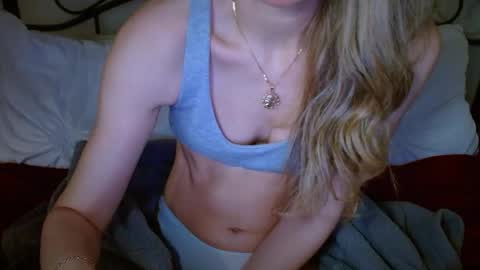 Snapshot of januarydaze chatting on November 2025 08:47:01 AM the small pp whisperer ball puncher online show from November 2025 08:47:01 AM