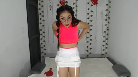 Snapshot of japonesa01 chatting on March 2025 10:02:02 AM Monik online show from March 2025 10:02:02 AM