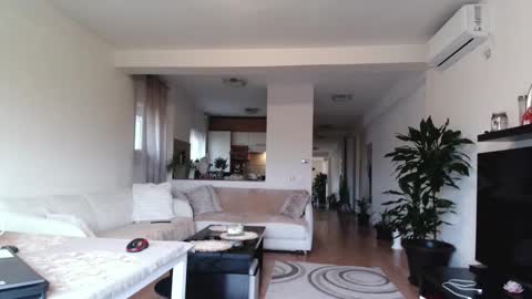 jaqueline88 online show from December 2025 06:44:01 AM