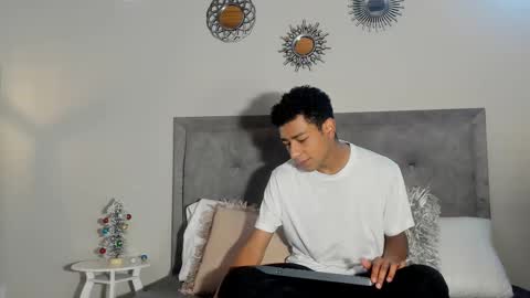 Snapshot of jared_blake chatting on December 2024 12:35:02 AM jared_blake online show from December 2024 12:35:02 AM