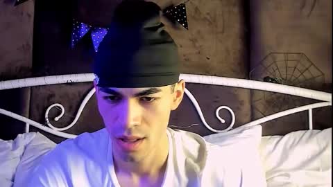 Snapshot of jaremy_harris chatting on November 2025 08:11:01 PM Jaremy online show from November 2025 08:11:01 PM