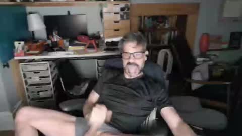 Snapshot of jareth_returns chatting on June 2026 04:57:01 AM jareth_returns online show from June 2026 04:57:01 AM