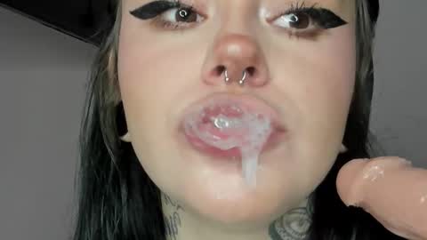 Maria online show from February 2026 03:02:02 AM