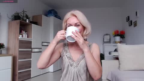 Jasmin room for people 40 online show from November 2025 08:03:02 AM