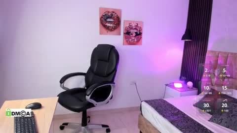 Snapshot of jasmin_adams chatting on February 2026 12:09:02 PM Jasmin online show from February 2026 12:09:02 PM