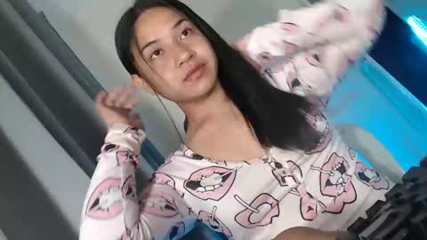 JASMINE online show from April 2026 03:26:01 AM