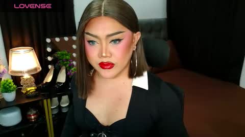 Jasmine Brandy online show from January 2026 01:43:02 AM