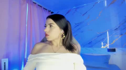 Snapshot of jasmine_hyper_1 chatting on February 2025 08:38:02 PM Jas online show from February 2025 08:38:02 PM