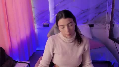 Snapshot of jasmine_hyper_1 chatting on February 2025 03:20:01 PM Jas online show from February 2025 03:20:01 PM