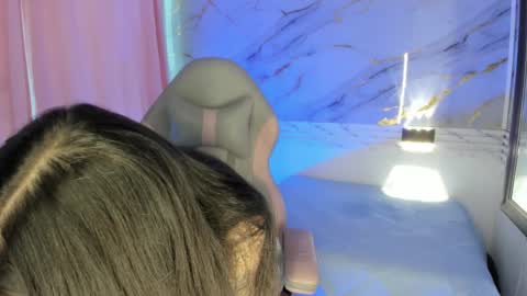 Snapshot of jasmine_hyper_1 chatting on March 2025 05:54:01 PM Jas online show from March 2025 05:54:01 PM