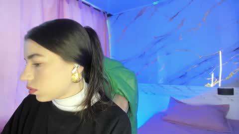 Snapshot of jasmine_hyper_1 chatting on March 2025 02:56:01 PM Jas online show from March 2025 02:56:01 PM