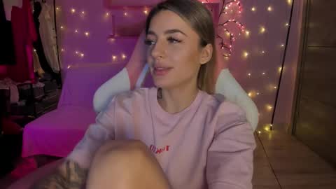 jasmine_ur_princess online show from March 2026 07:04:02 AM