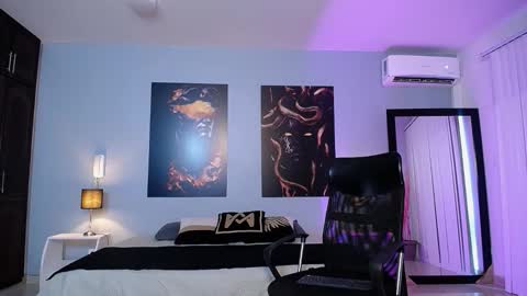 Snapshot of jasminecampbell chatting on September 2025 08:43:01 PM Instagram jasminecampbell1 online show from September 2025 08:43:01 PM