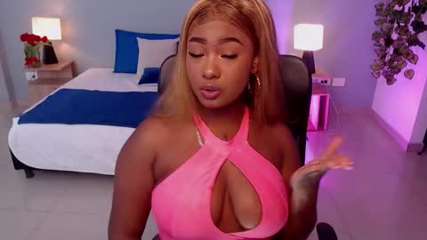 Snapshot of jasminecampbell chatting on November 2025 09:06:01 PM Instagram jasminecampbell1 online show from November 2025 09:06:01 PM