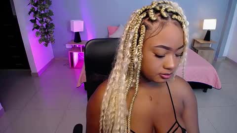 Snapshot of jasminecampbell chatting on February 2026 01:27:02 PM Instagram jasminecampbell1 online show from February 2026 01:27:02 PM