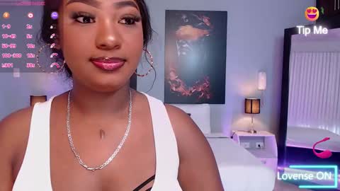 Snapshot of jasminecampbell chatting on March 2026 01:28:01 PM Instagram jasminecampbell1 online show from March 2026 01:28:01 PM