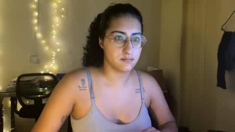 Jasmine online show from May 2026 09:21:01 PM