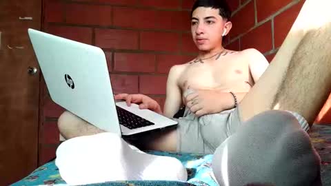 Snapshot of jason_bless1 chatting on November 2025 08:58:01 PM JASON BLESS1 online show from November 2025 08:58:01 PM