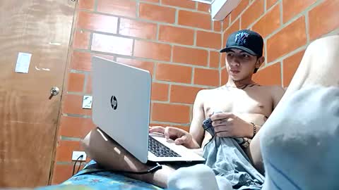 Snapshot of jason_bless1 chatting on December 2025 03:46:01 AM JASON BLESS1 online show from December 2025 03:46:01 AM