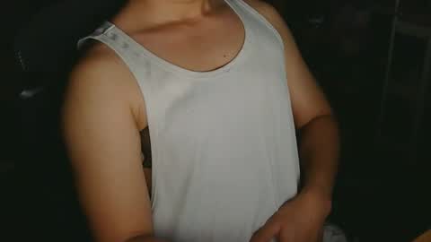 Snapshot of jasonnb25 chatting on April 2026 05:17:02 PM jasonnb25 online show from April 2026 05:17:02 PM