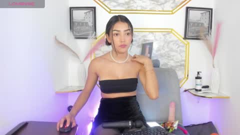 Snapshot of jaulyn_18 chatting on June 2026 06:52:01 PM Jaulyn online show from June 2026 06:52:01 PM