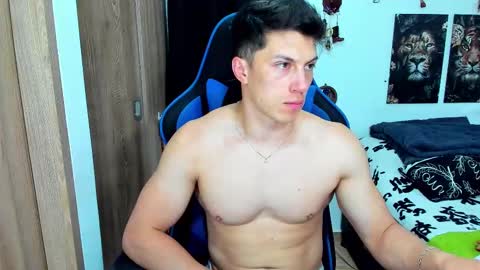 Snapshot of javiersexymann chatting on February 2025 11:42:01 PM Javier online show from February 2025 11:42:01 PM