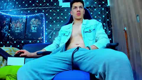 Snapshot of javiersexymann chatting on September 2025 11:30:01 PM Javier online show from September 2025 11:30:01 PM