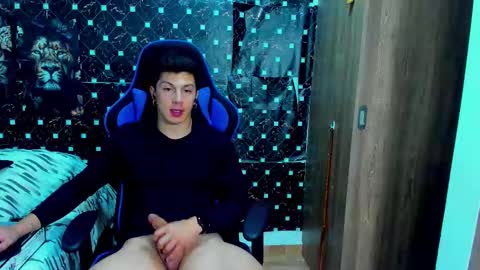 Javier online show from January 2026 01:08:02 AM