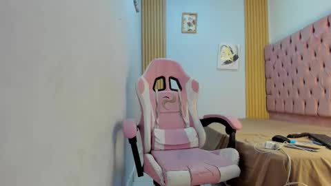 Snapshot of jax_maliq chatting on November 2025 03:05:01 AM jax_maliq online show from November 2025 03:05:01 AM