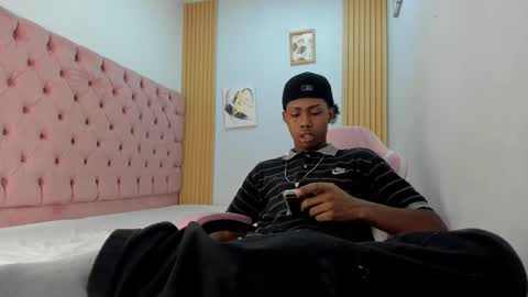 Snapshot of jax_maliq chatting on November 2025 03:05:02 AM jax_maliq online show from November 2025 03:05:02 AM