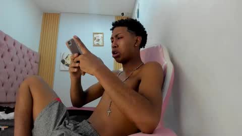 Snapshot of jax_maliq chatting on November 2025 04:35:02 AM jax_maliq online show from November 2025 04:35:02 AM