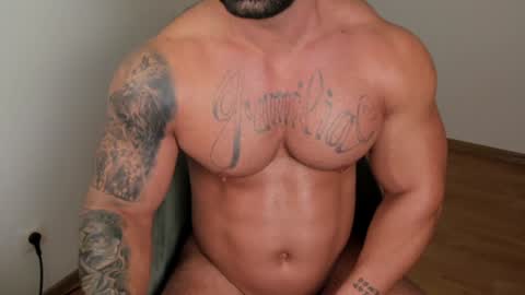 Snapshot of jaxonhunk chatting on January 2025 04:28:01 AM JaxonHunk online show from January 2025 04:28:01 AM