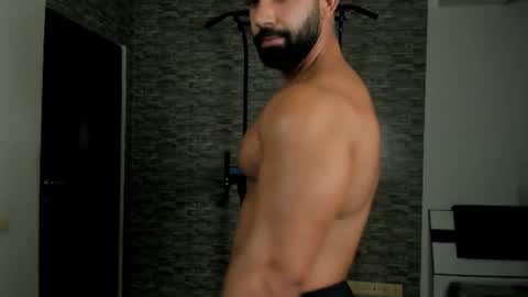 JaxonHunk online show from February 2026 11:33:02 PM