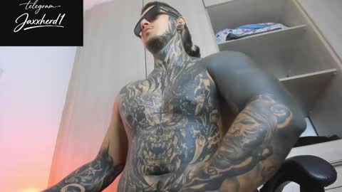 Snapshot of jaxxon22cm chatting on February 2026 06:14:01 PM Michael independient model online show from February 2026 06:14:01 PM