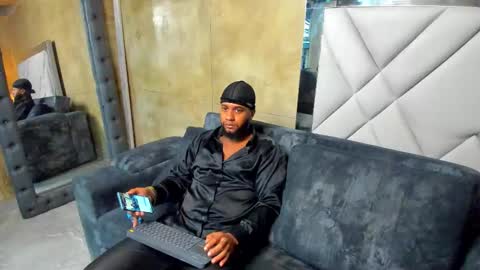 jay jhonson online show from December 2025 03:47:02 AM