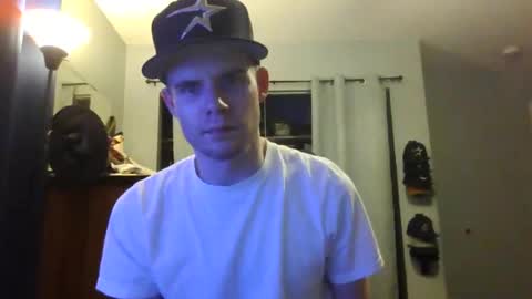 Snapshot of jaybrik92 chatting on May 2026 04:17:01 AM Jlio Delgauto online show from May 2026 04:17:01 AM