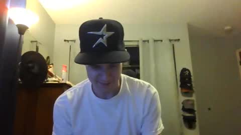 Snapshot of jaybrik92 chatting on May 2026 01:44:02 AM Jlio Delgauto online show from May 2026 01:44:02 AM