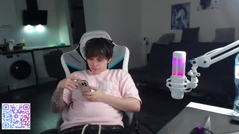Jayce online show from July 2026 03:45:01 AM