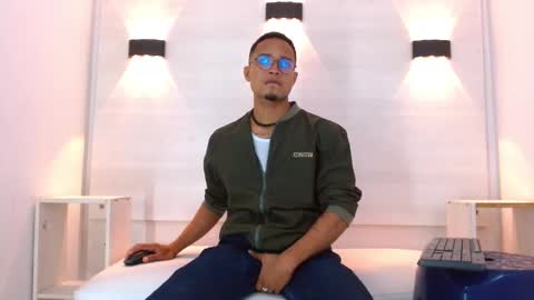 Snapshot of jayden_morris chatting on October 2025 07:03:02 PM Jayden Morris online show from October 2025 07:03:02 PM