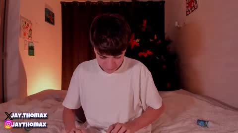 jaythomax online show from December 2024 02:26:01 AM